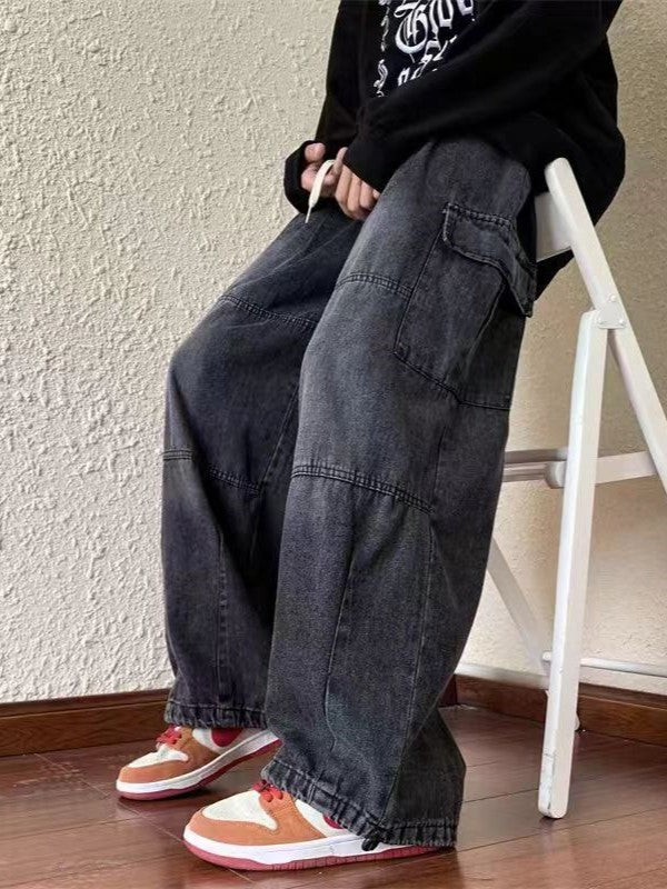 Black vintage cargo jeans for men with patch pockets
