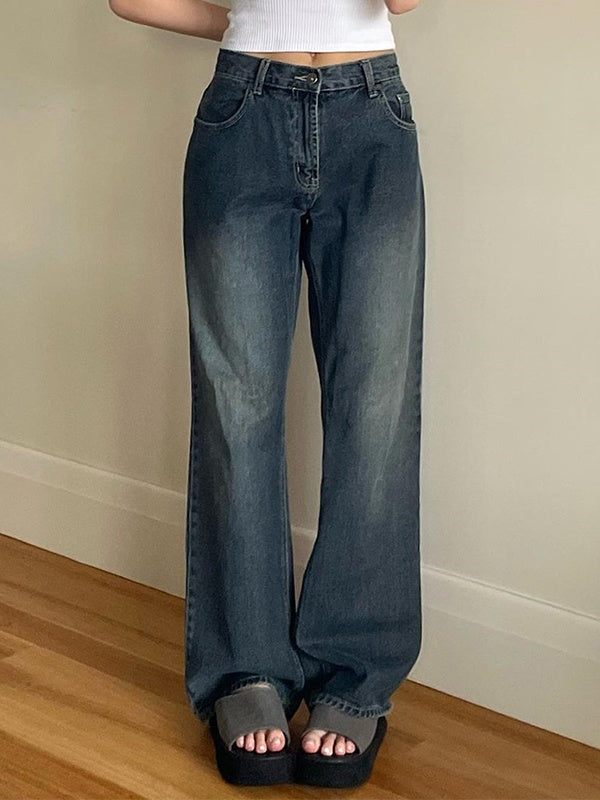 Vintage dark blue boyfriend jeans with washed effect