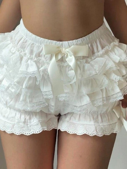 Vintage White Pumpkin Shorts with Lace Ruffle